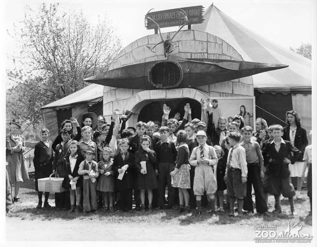 1941 - Eskimo Village